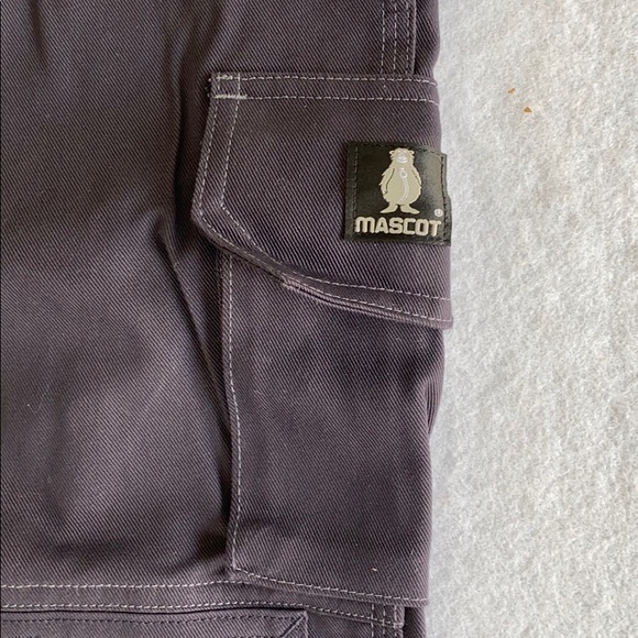 Mascot Work Jeans/Pants Size 28.5” x 32” NWT - Picture 6 of 10